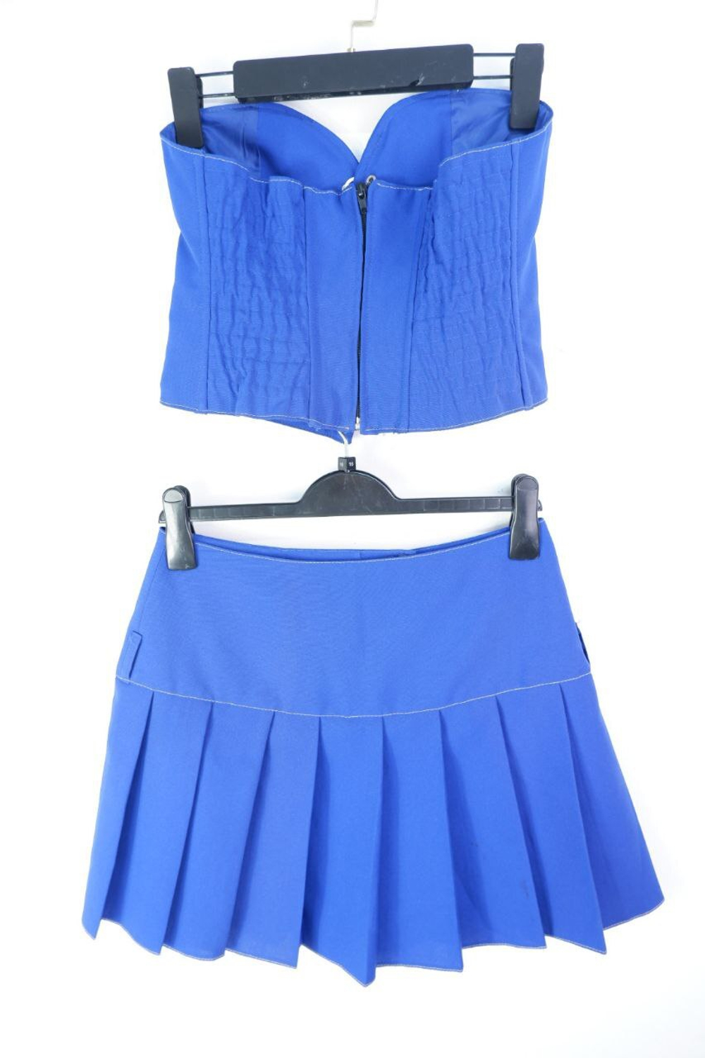 Костюм корсет с юбкой эффектный 40-42 размер