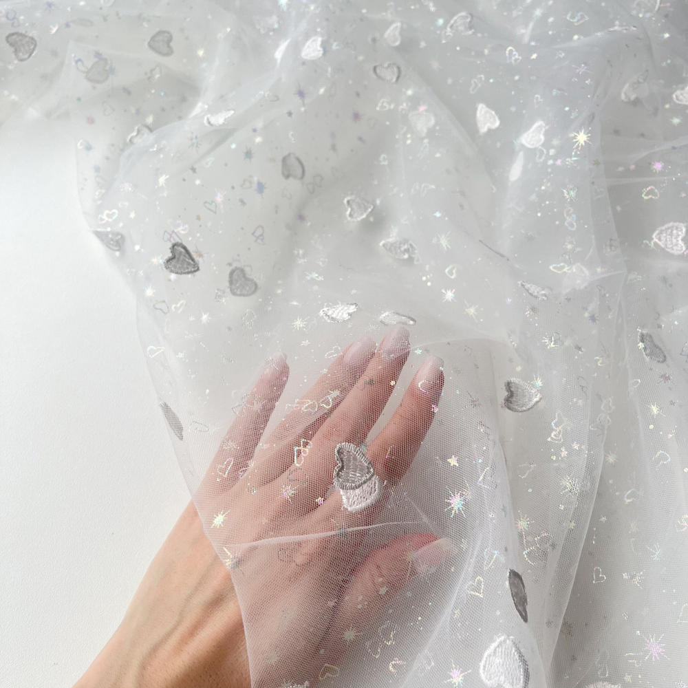 Фатин Белые сердечки