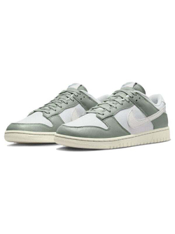 Nike Dunk Low Retro PRM "Mica Green"