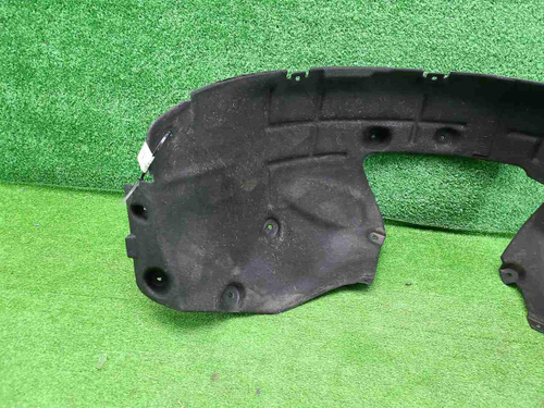 Подкрылок передний правый Hongqi HS5 (2019-н.в.)