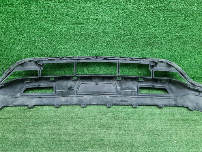 Юбка переднего бампера Mercedes GLC X253 19-22 AMG