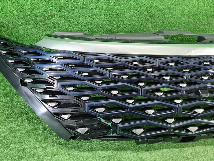 Решетка радиатора Omoda C5 (2022-н.в.)