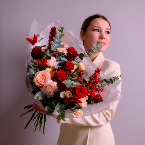 Купить Нежный букет с пионовидными розами #751