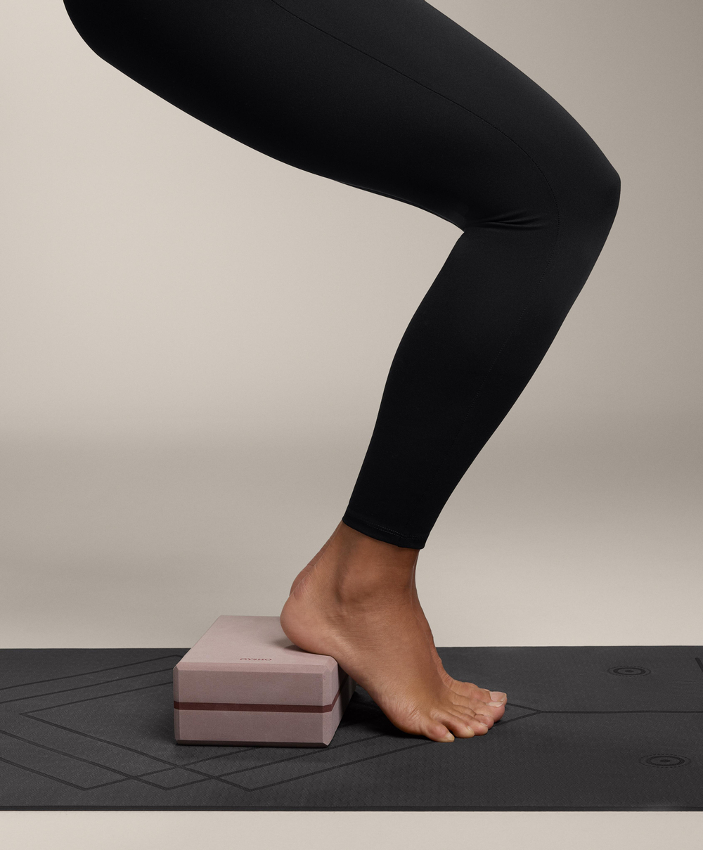 Oysho Длинный комбинезон Comfortlux с драпированным воротником, черный