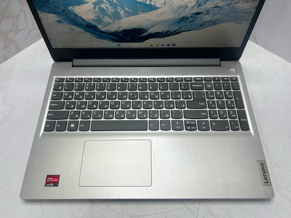 Ноутбук Lenovo IdeaPad 3 15ADA05 (81W1004URU) 15.6"/AMD Ryzen 3 3250U/RAM 4GB/SSD 256GB/AMD Radeon Graphics/1920*1080/TN/Windows 11/Подсветка кл-ры: НЕТ/Серый
