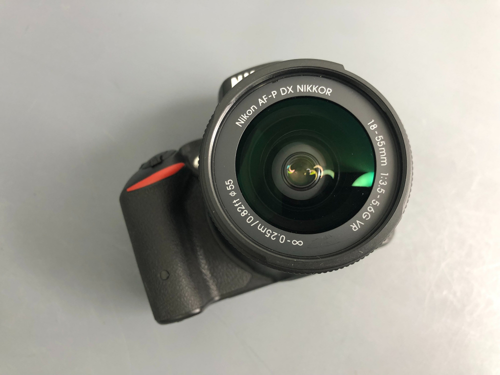 Nikon D5500 kit 18-55mm 1.080 кадров