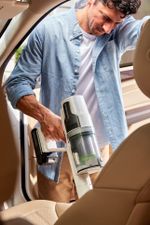 Пылесос беспроводной вертикальный аккумуляторный Greenworks 24В GD24SVK4D, Арт.4701107UB с АКБ 4 А*ч и ЗУ