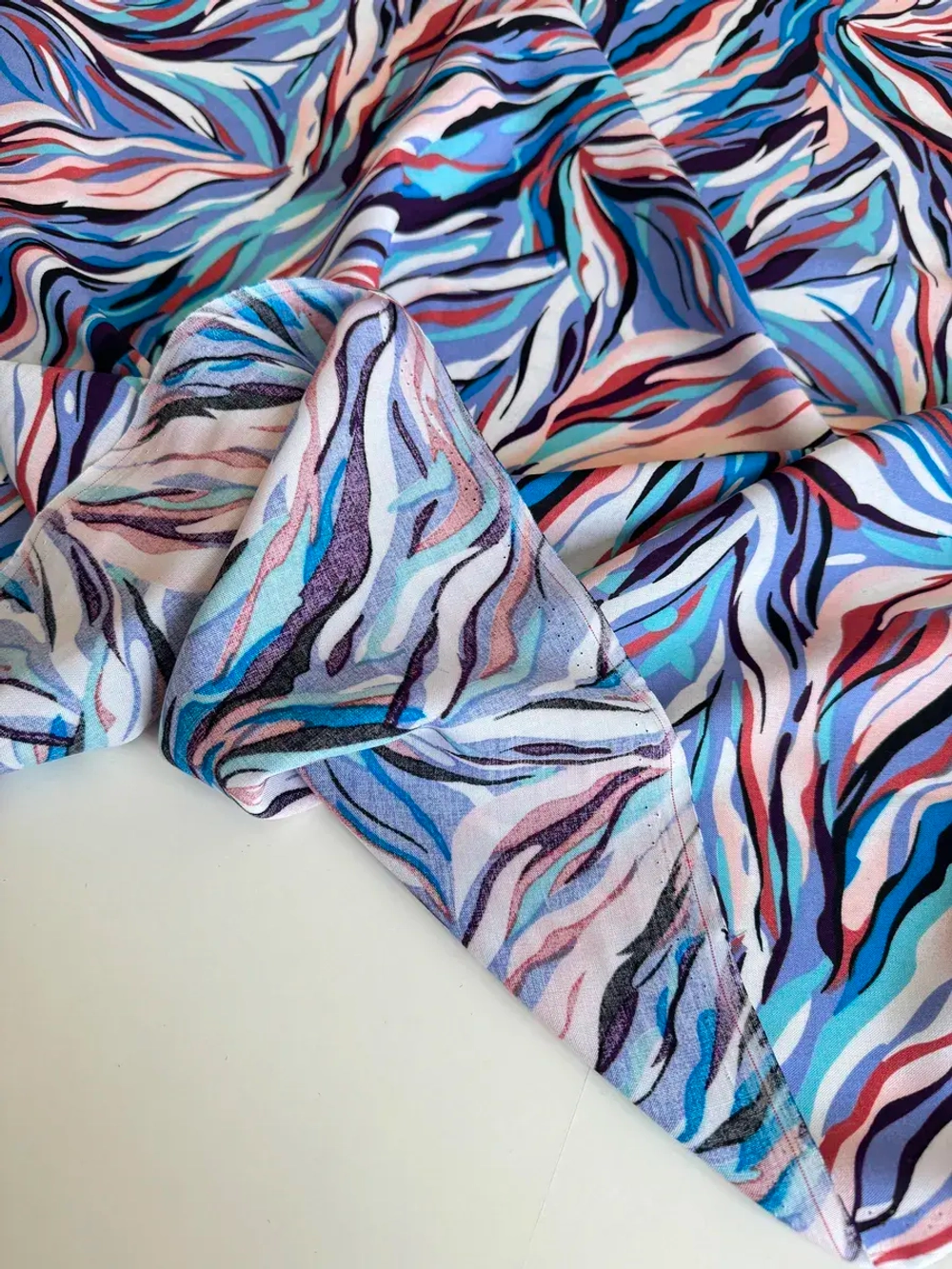 Ткань штапель для шитья 2,5 м плательная вискоза