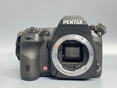 Pentax K-7 kit 18-55mm 8800 кадров