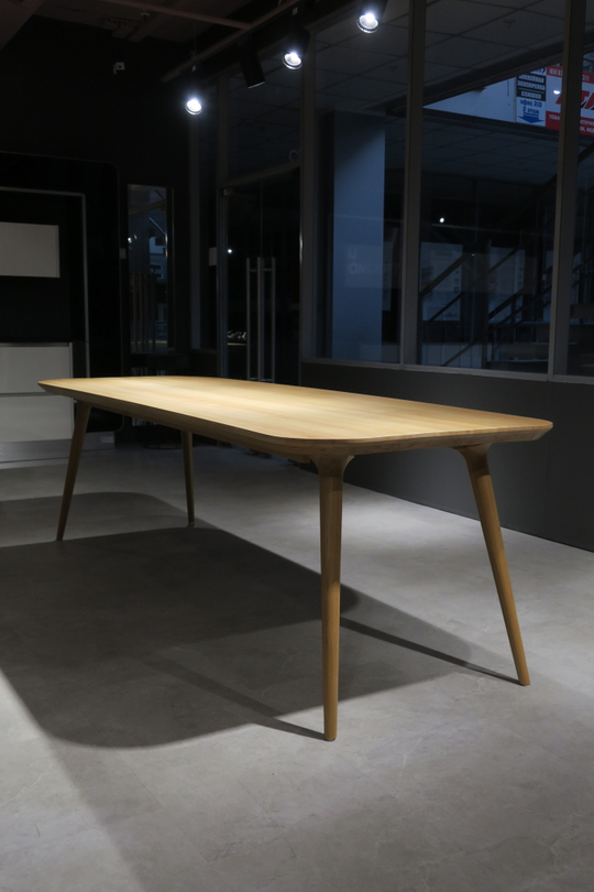 Стол Сканди