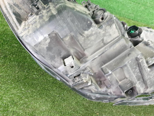 Битая Фара левая Kia Sorento 3 UM Prime (2017-2020) LED