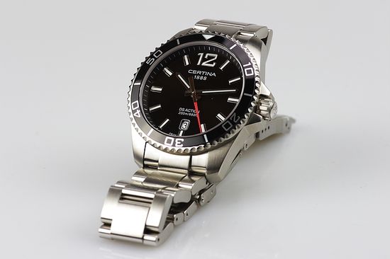 Наручные часы Certina C013.410.11.057.00