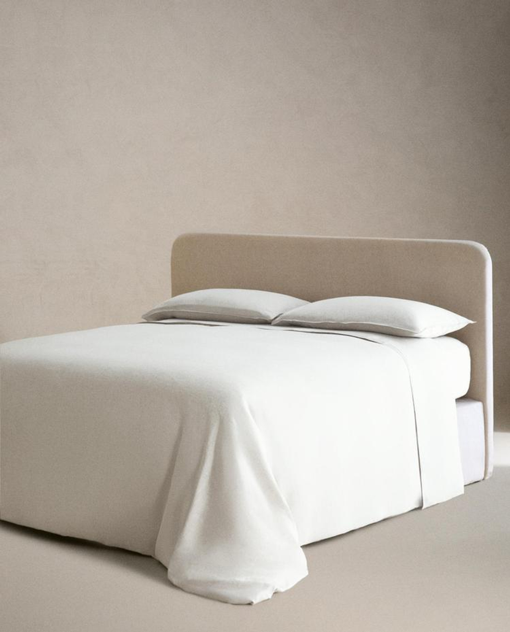 ZARA HOME ОДНОТОННЫЙ ПОДОДЕЯЛЬНИК, БЕЛЫЙ