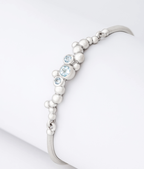 Браслет из серебра со вставками из выращенной шпинели