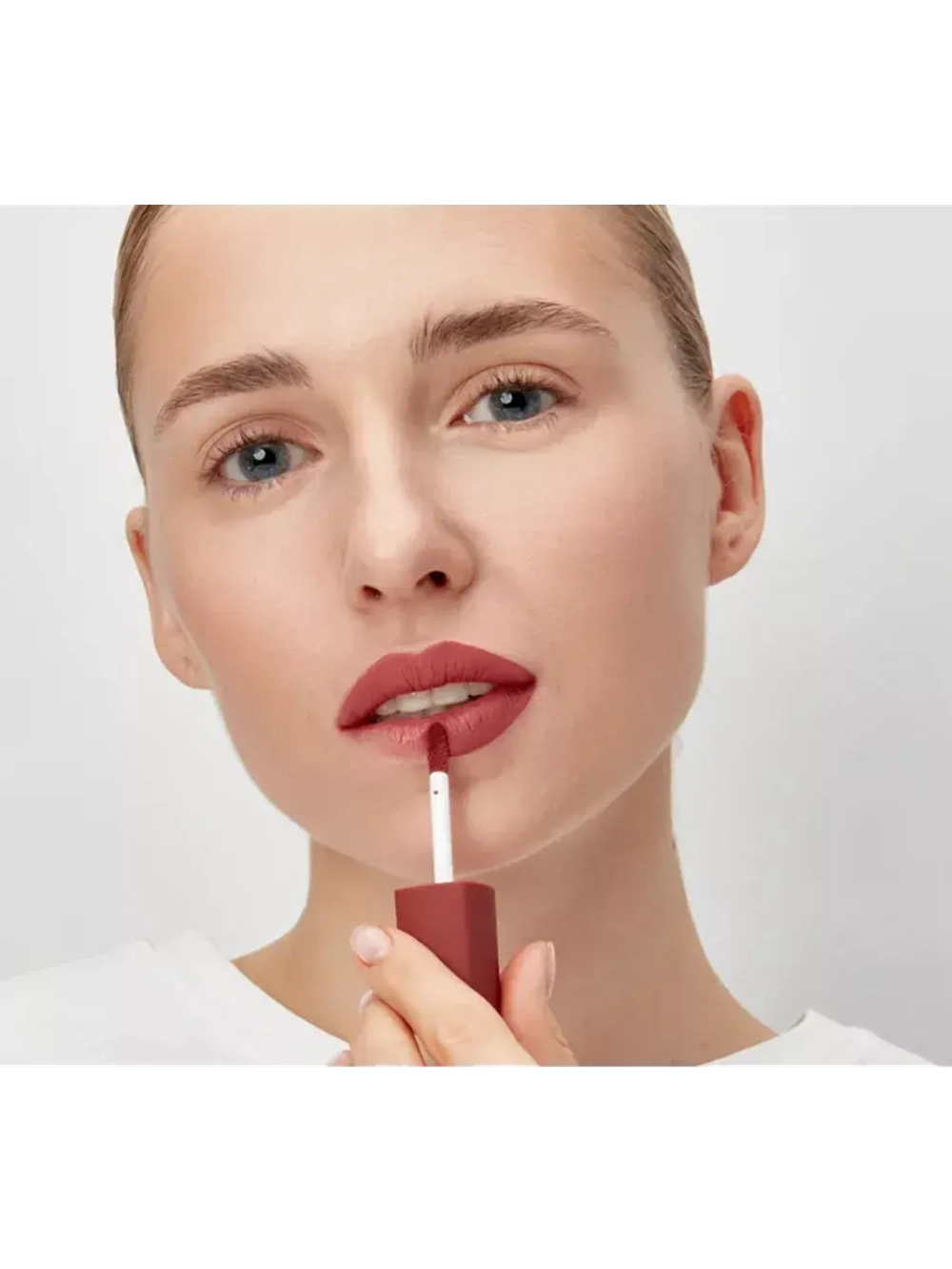 Жидкая помада, стойкая, The Longwear Lipstick 3INA 261