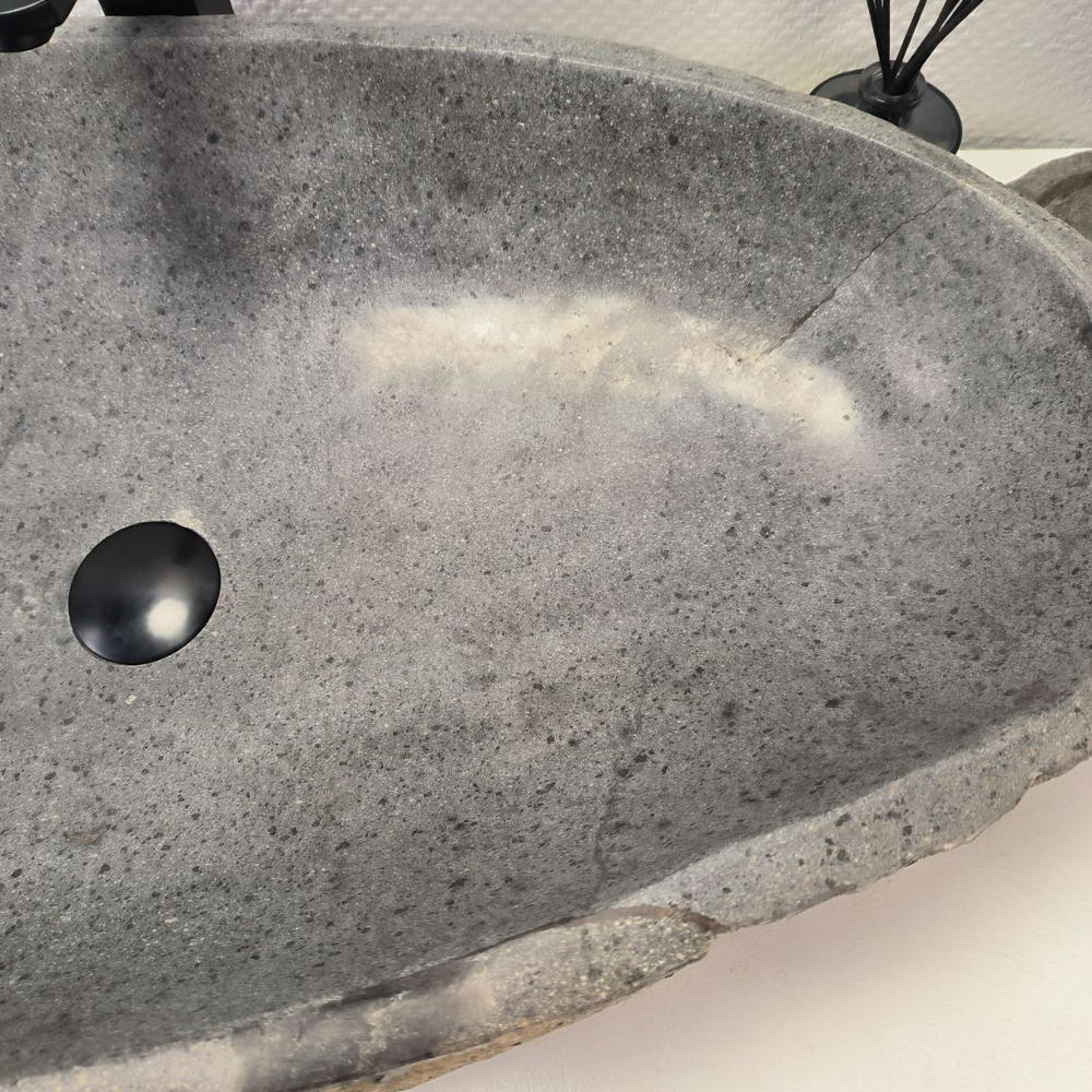 Раковина из речного камня RS-63640 (79*45*16) 0125