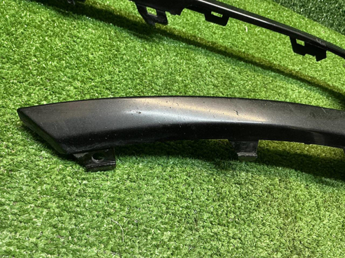 Накладка переднего бампера VW Touareg 2 NF (14-18)