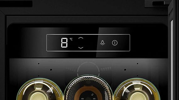 Винный холодильник Neff KU9202HF0