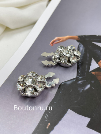 Накладка на пуговицу серебристая круглая в форме цветка