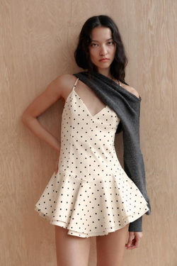 ZARA КОРОТКИЙ КОМБИНЕЗОН В ГОРОШЕК, ЭКРЮ/ЧЕРНЫЙ