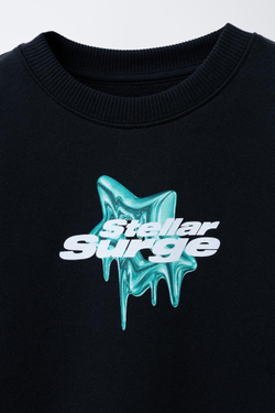 ZARA ТОЛСТОВКА С ПРИНТОМ «ЗВЕЗДА», ЧЕРНЫЙ