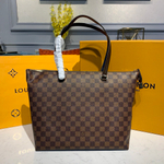 Louis Vuitton Iena MM