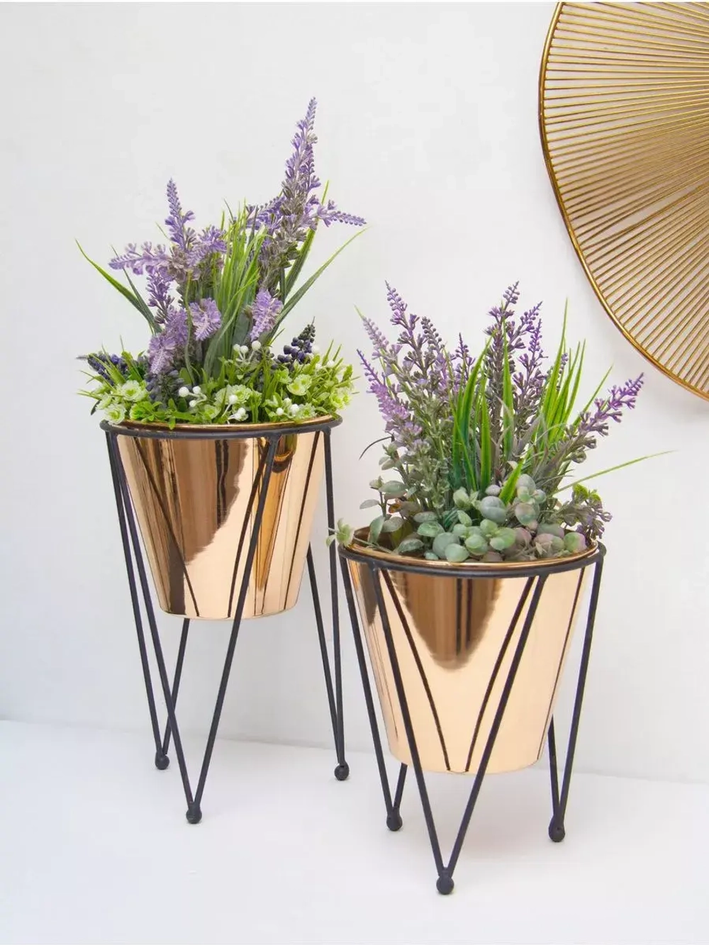 Кашпо металлическое на ножках 19*15,5 см