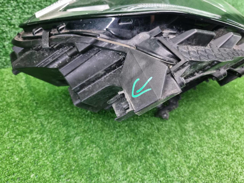 Фара правая VW Polo 6 (2020-2022) LED