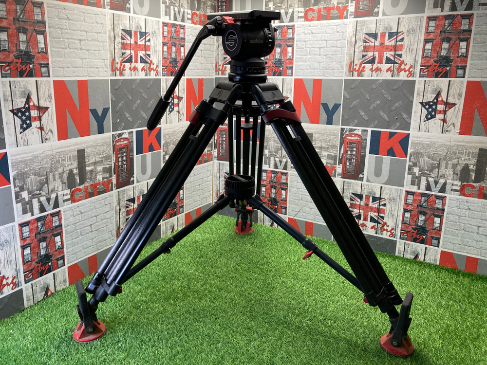 Sachtler ENG 2 MCF + DV 12 SB