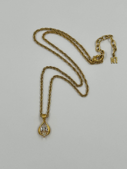 Миниатюрный кулон Nina Ricci