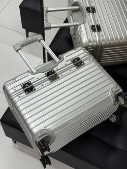 Чемодан Rimowa