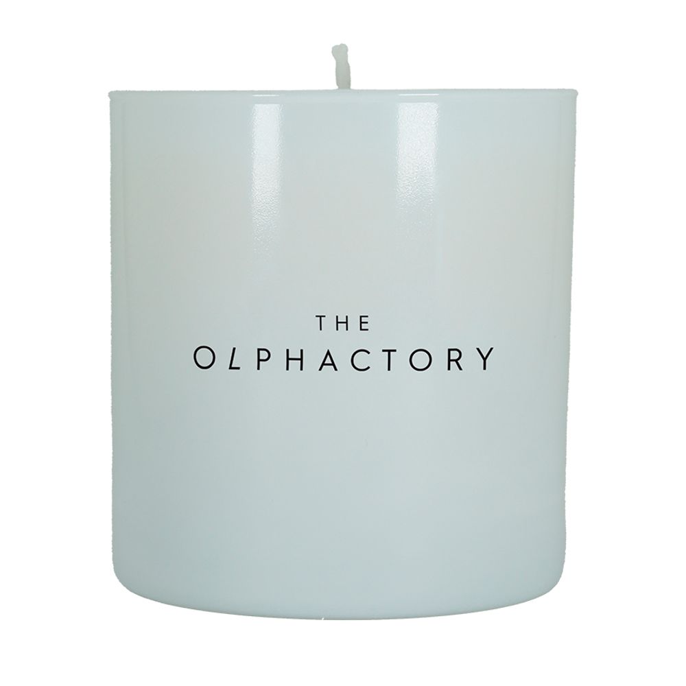 Свеча ароматическая The Olphactory, White Insignia, Musk Silhouette, 60 ч