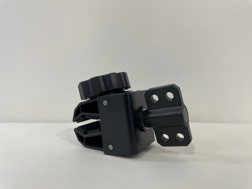 4-04 / Универсальный держатель для авто с креплением на вентилятор, на зажиме (1 шт.)