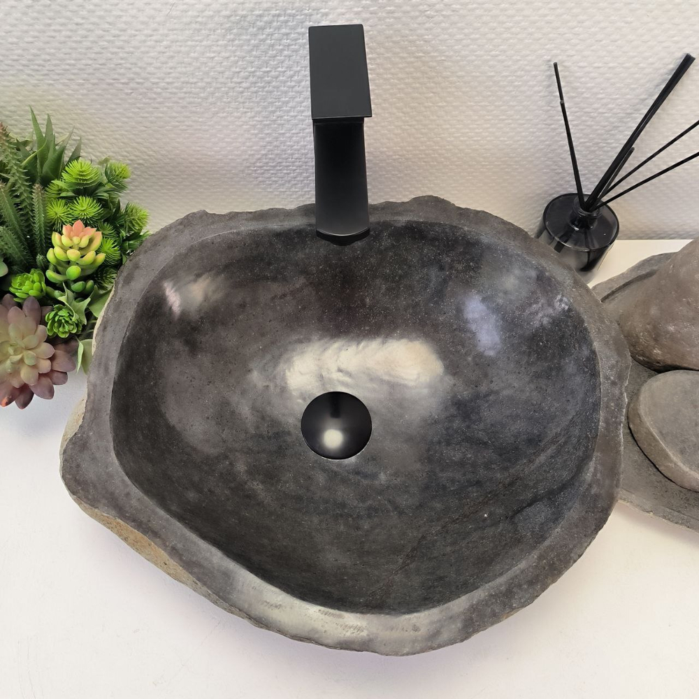 Раковина из речного камня RS63342 (44*39*14) 0122