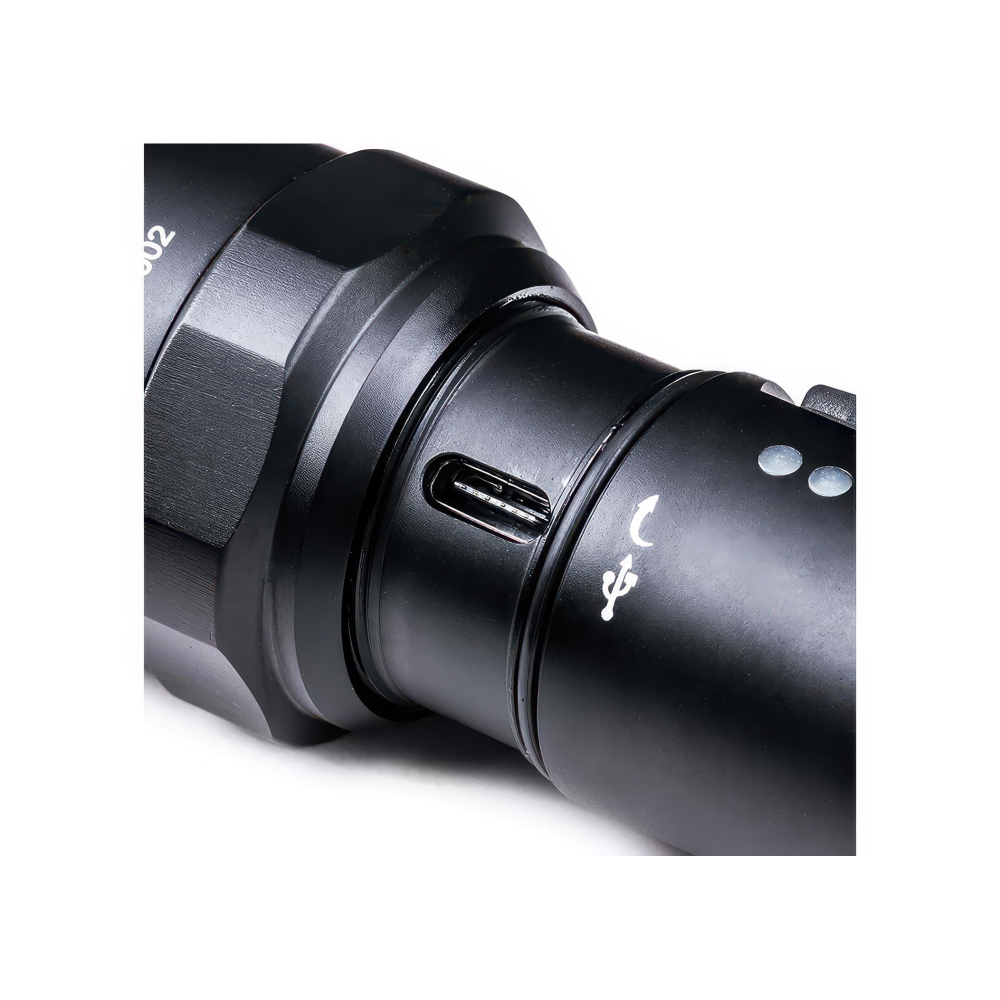 Фонарь Nextorch P80 One-step Strobe Duty Flashlight — три уровня яркости и отдельная кнопка стробоскопа для тактических задач