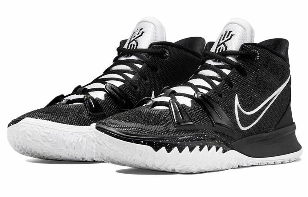 Кроссовки Nike Kyrie 7 Tpu