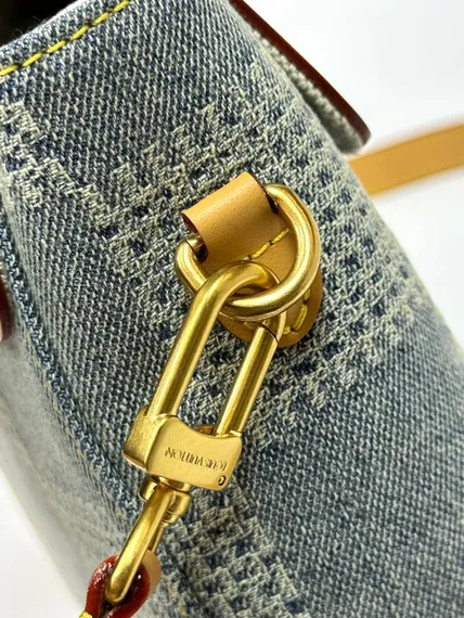 Сумка Louis Vuitton Nano Steamer синий