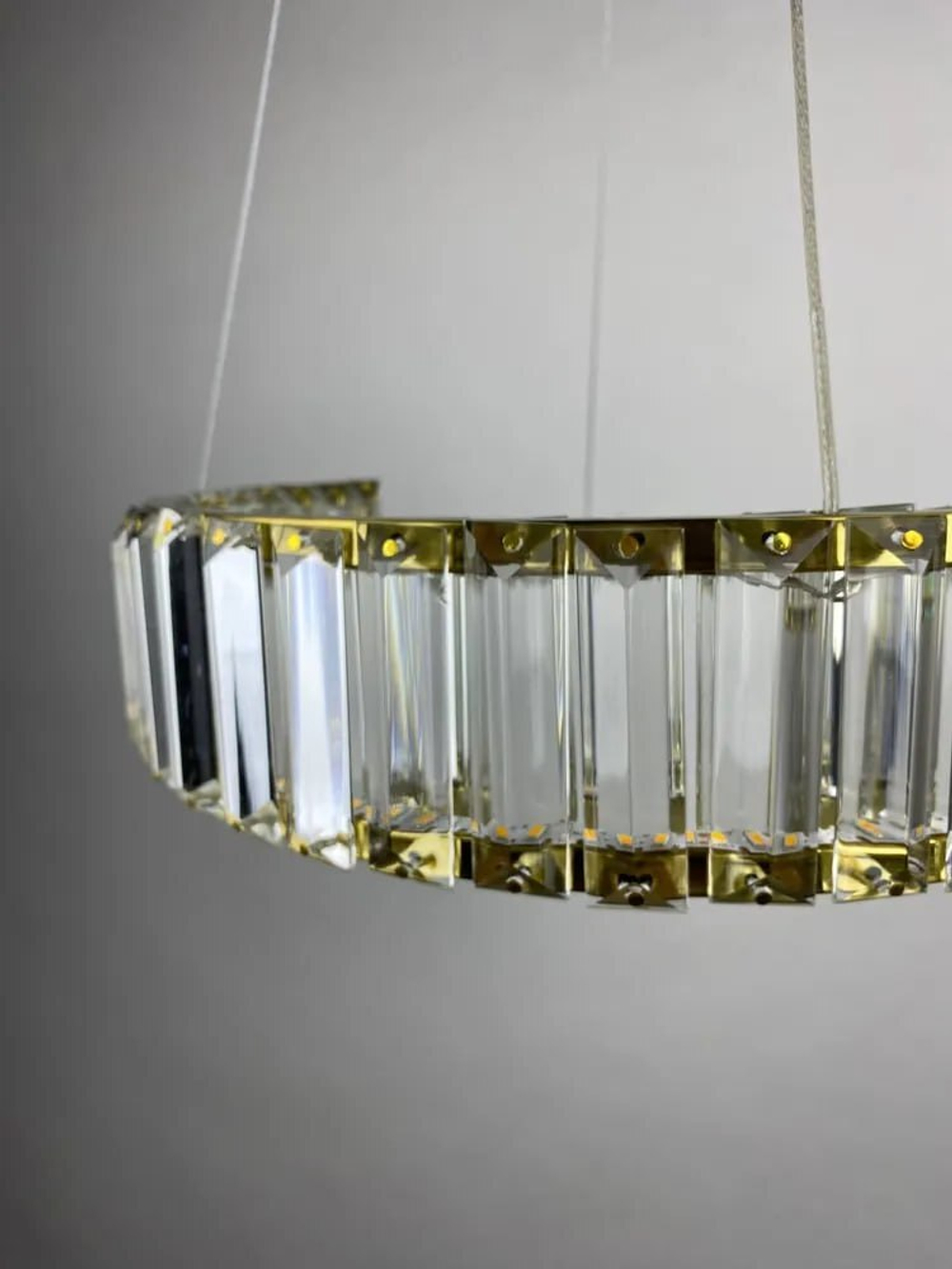 Люстра Vesta U-Turn D80