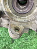 Поворотный кулак левый Toyota Gaia 1998 с пробегом