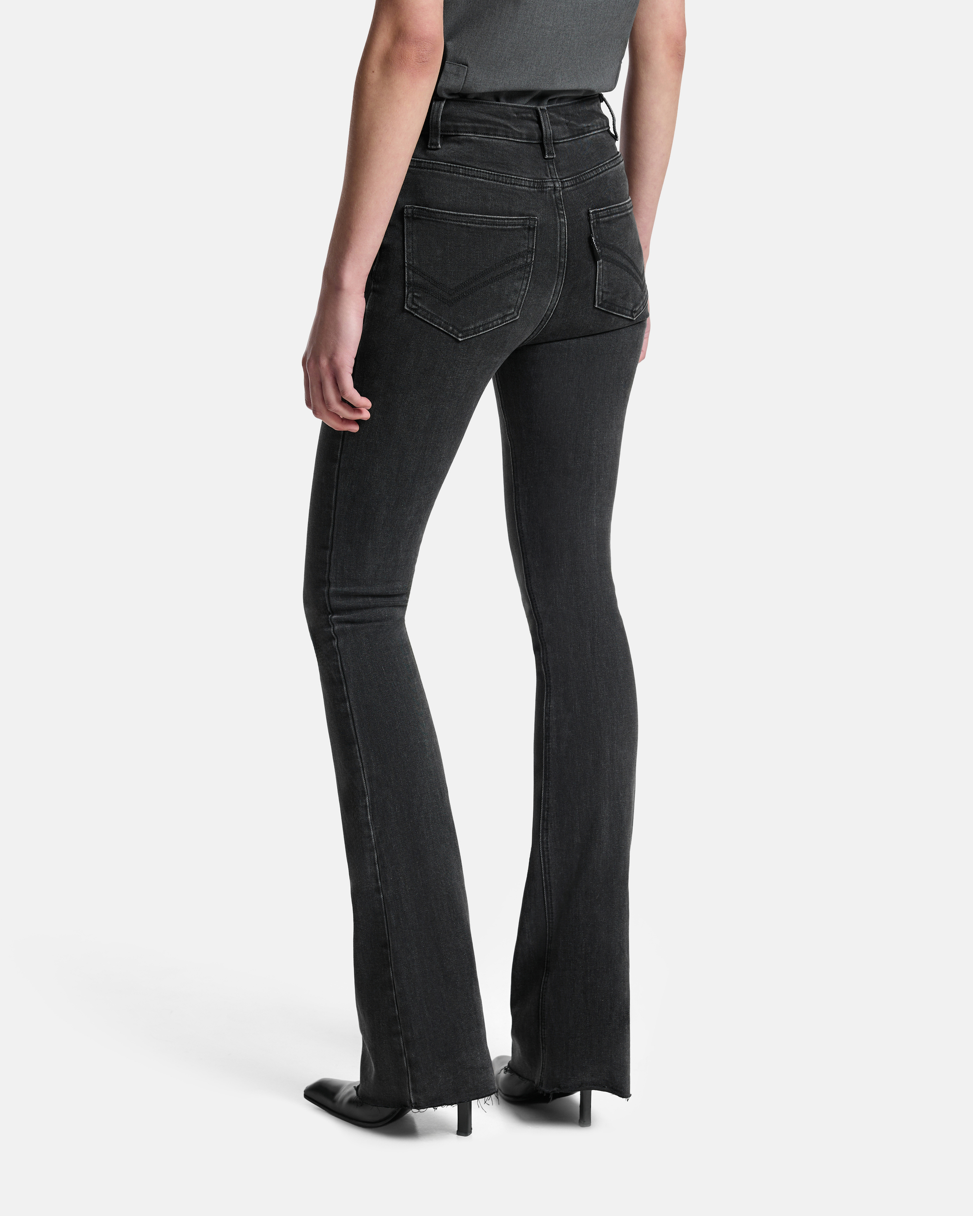 ДЖИНСЫ СКИННИ