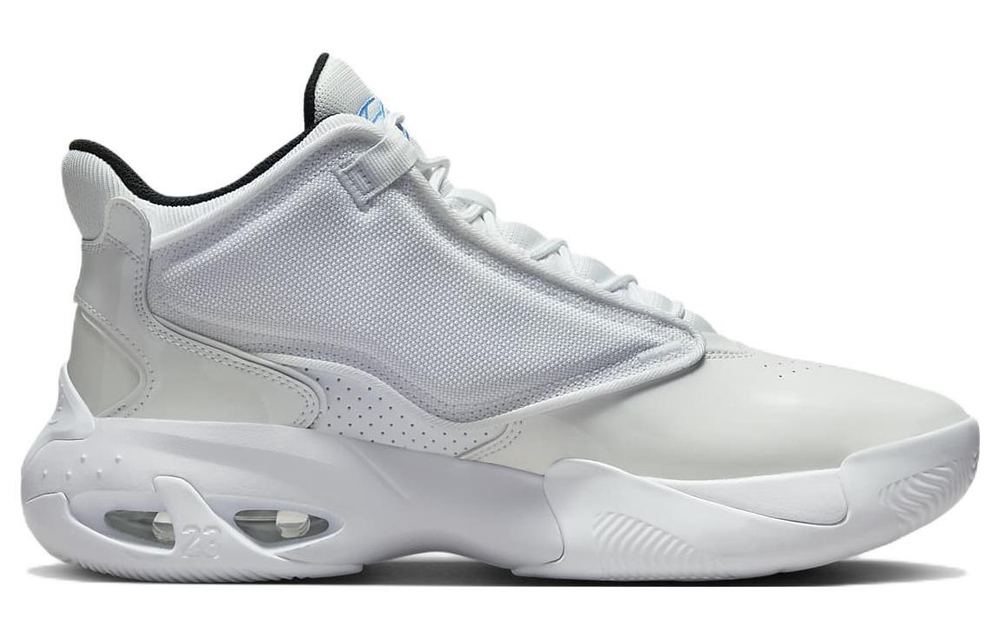 Кроссовки Jordan Max Aura 4