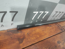 Молдинг стекла заднего левого Mercedes AMG GT (X290) 18-нв Б/У Оригинал A2907302101