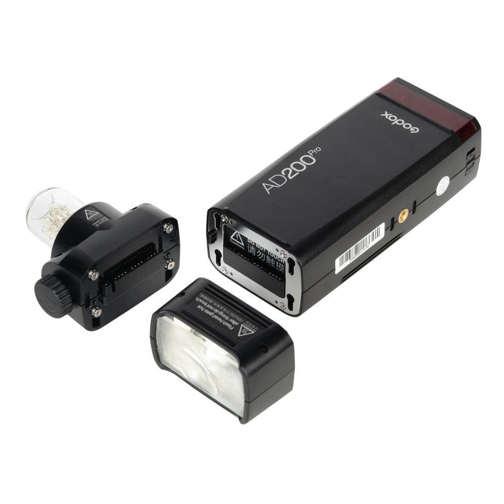 Вспышка аккумуляторная Godox Witstro AD200Pro