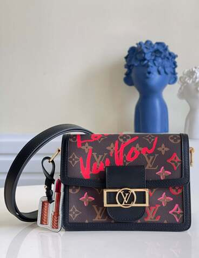 Louis Vuitton Mini Dauphine