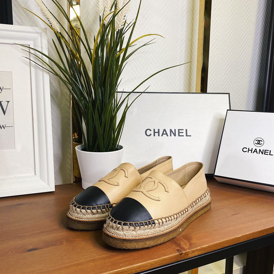 Кожаные эспадрильи