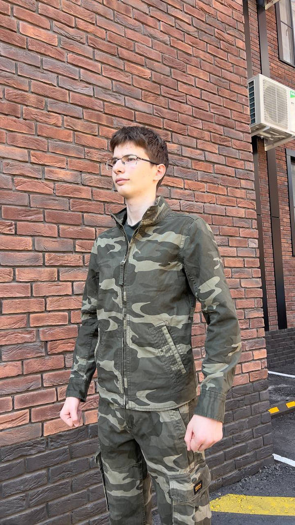 Куртка-бомбер мультикам