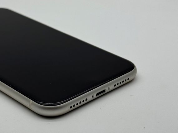 iPhone 11 64gb White