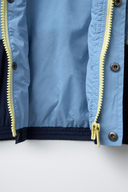 ZARA ЛЕГКИЙ ДОЖДЕВИК ИЗ ВЫСОКОТЕХНОЛОГИЧНОЙ КОНТРАСТНОЙ ТКАНИ, ЖЕЛТЫЙ