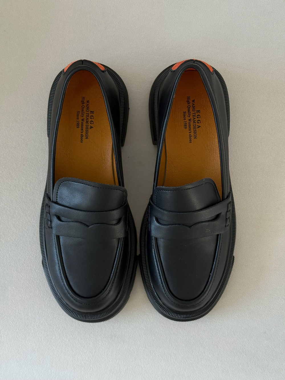 Лоферы из натуральной кожи