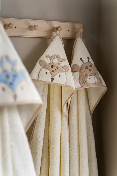 Полотенце с уголком махровое Lollycottons Жираф